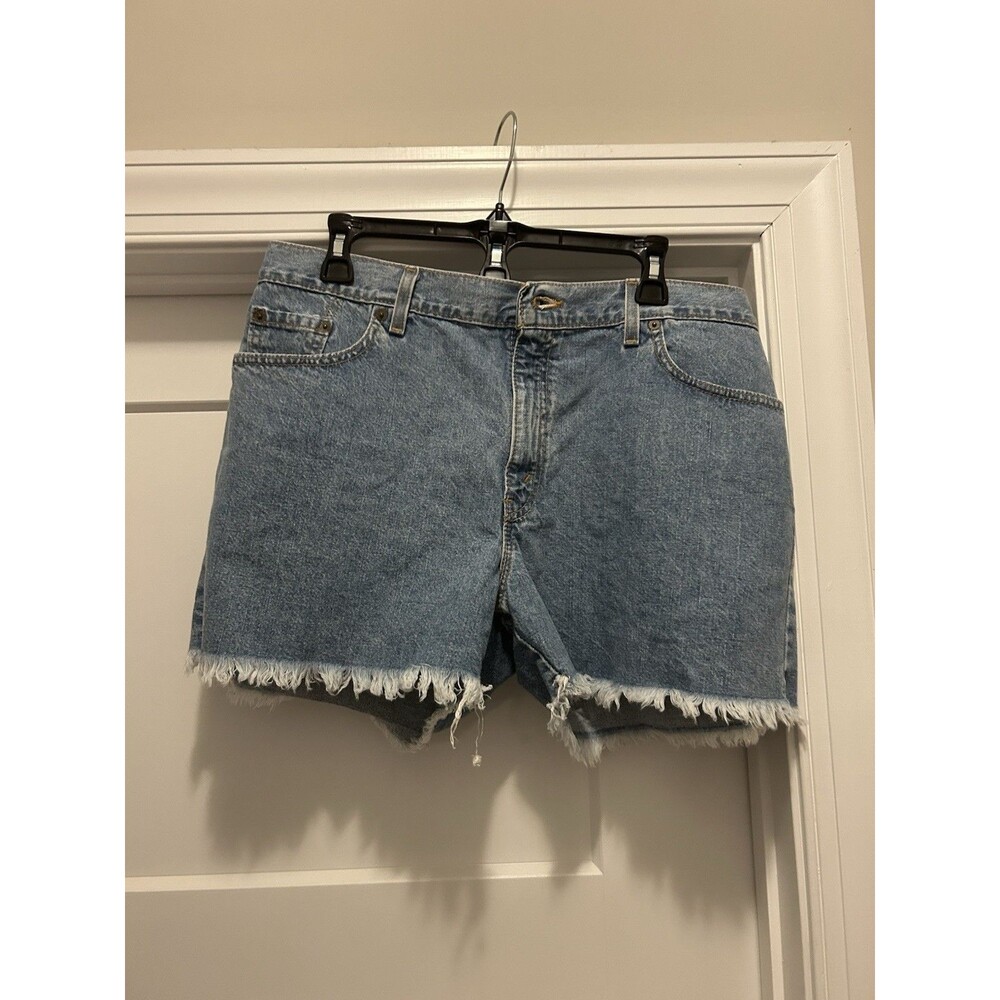 Vintage Y2K 5/2000 Levi's Women's Light Wash Denim Shorts Size 14 MIS USA Preppy